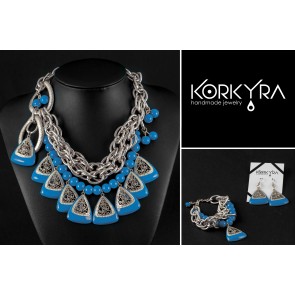KM131B - BLUE AND SILVER PENDANTS WITH GLASS BEADS SET