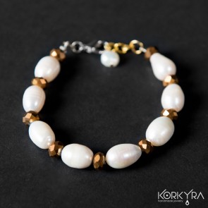 NR206 - FRESHWATER PEARLS AND GLASS BEADS